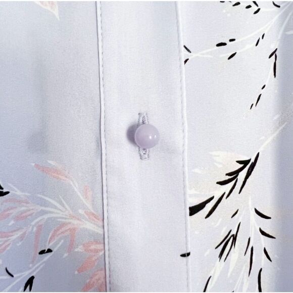 EQUIPMENT Causette Silk Shirt Blouse Lavender Multi Floral size medium - Picture 6 of 13